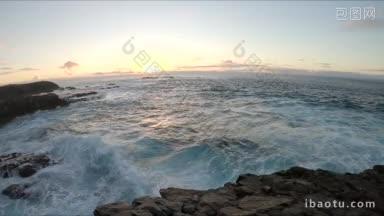 石崖、海浪和海洋景观